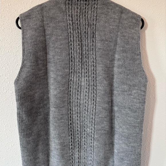 Vintage Collage Point Acrylic Knit Cardigan Sweater - Picture 2 of 4